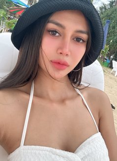 Lita - puta in Phuket Photo 6 of 7