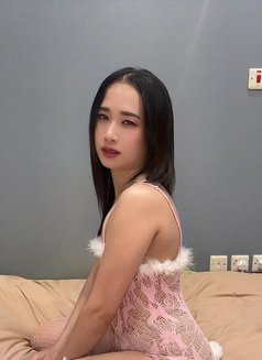Lita from Thailand - puta in Riyadh Photo 8 of 9