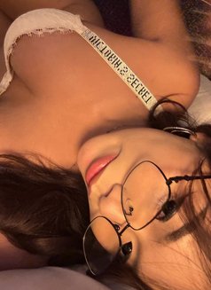 Lita - masseuse in Pattaya Photo 8 of 11