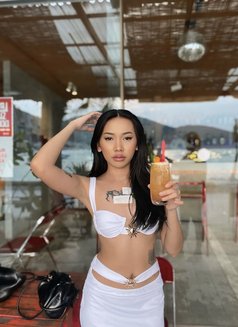 Little Eve - puta in Pattaya Photo 3 of 8