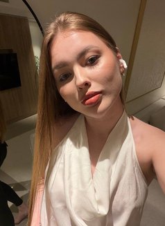 Little Kristina 19 yo - escort in Dubai Photo 8 of 11