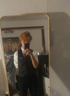 Little Schmetterling - Male escort in Ho Chi Minh City Photo 3 of 3