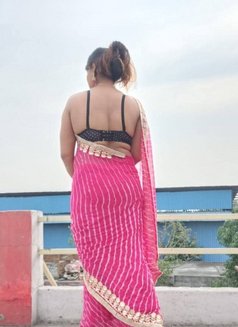 Live Cam and Meet Independent Work - escort in New Delhi Photo 1 of 7