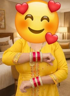 Live Cam and Meet Independent Work - escort in New Delhi Photo 3 of 7