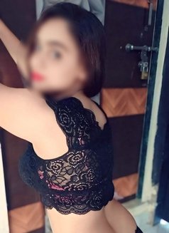 live cam fun - escort in Bangalore Photo 3 of 7