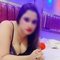 live cam queen - escort in Kochi Photo 2 of 3