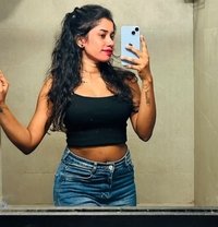 Shenu Live CamShow - escort in Colombo