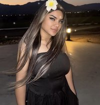Live in kound - escort in Muscat