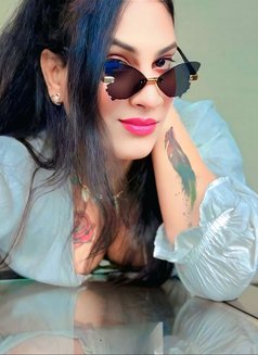 Live vc nd real fun with florina🩷 - Transsexual escort in Kolkata Photo 29 of 30