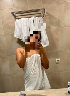 LiveVideocallVERIFY AND CUM WITH ME - puta in Pune Photo 13 of 17