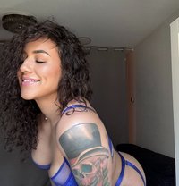 Livia - escort in Geneva Photo 1 of 20
