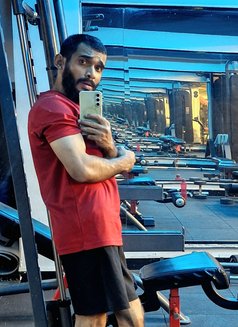 Livinglone - Male escort in Kolkata Photo 3 of 6