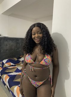 Liya - escort in Abu Dhabi Photo 4 of 4