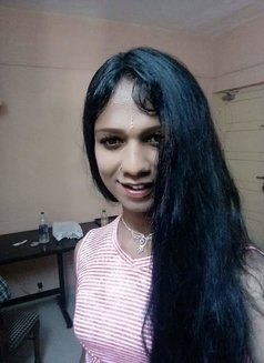Liya Sultana - Transsexual escort in Kochi Photo 1 of 6