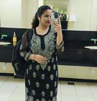 Liya - masseuse in Doha