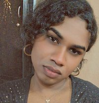 Liya - Acompañantes transexual in Bangalore