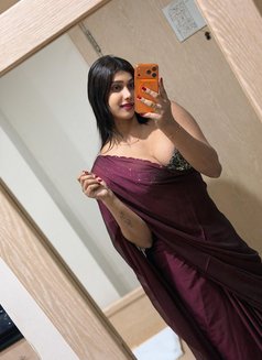 Liya.Mallu goddess is back - Acompañantes transexual in Dubai Photo 7 of 8