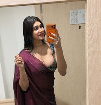 Liya.Mallu goddess is back XL - Acompañantes transexual in Dubai Photo 8 of 8