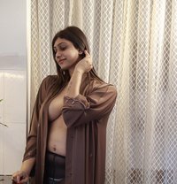 Liya Mallu Ts Dxb - Transsexual escort in Dubai