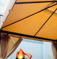 Liya - puta in Kathmandu