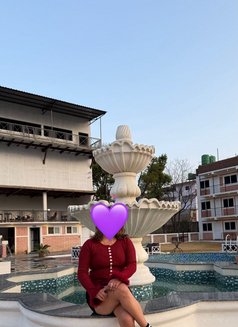 Liya - escort in Kathmandu Photo 4 of 4