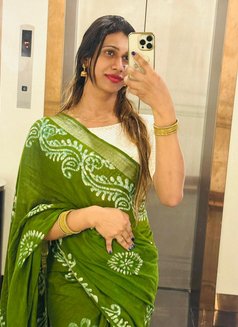 Liya.New mallu Ts in dubai - Transsexual escort in Dubai Photo 5 of 5