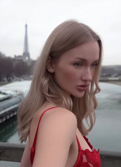 Liya - escort in Bangkok Photo 1 of 8