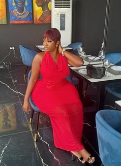 Liyamira - escort in Al Manama Photo 3 of 5