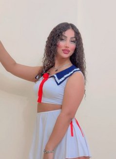 Liyan - escort in Muscat Photo 7 of 10