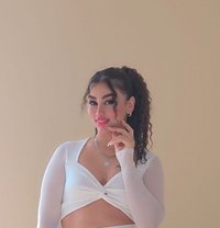 Liyan - puta in Muscat Photo 13 of 16