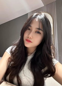 Liyana - escort in Jakarta Photo 2 of 7