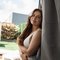 LIZ - masseuse in Lisbon Photo 4 of 8