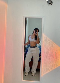 Liza - puta in Copiapo Photo 1 of 6