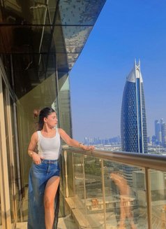 Liza - puta in Dubai Photo 8 of 8