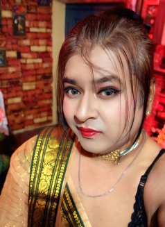 Liza - Male escort in Kolkata Photo 6 of 7