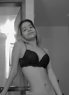 Liza - escort in Candolim, Goa Photo 6 of 7