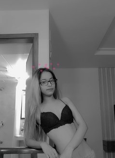 Liza - escort in Candolim, Goa Photo 7 of 7