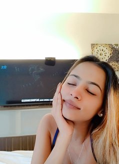 Liza - escort in Candolim, Goa Photo 3 of 7