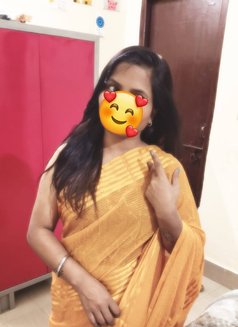 Liza - escort in Navi Mumbai Photo 4 of 4