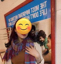 Liza - puta in Noida Photo 2 of 6