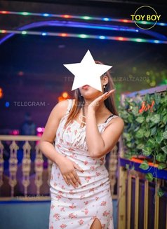 Liza - puta in Noida Photo 5 of 6