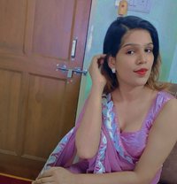 Liza - Transsexual escort in Hyderabad
