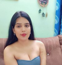 Liza - Transsexual escort in Hyderabad Photo 2 of 2