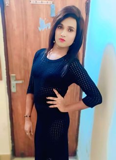 Liza - Transsexual escort in New Delhi Photo 1 of 6