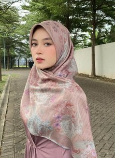 Liza - escort in Kuala Lumpur Photo 1 of 2