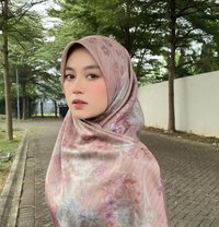 Liza - escort in Kuala Lumpur Photo 1 of 2