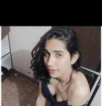 Liza Oberoi - Transsexual adult performer in Lucknow