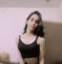 Liza Oberoi - Transsexual adult performer in Lucknow