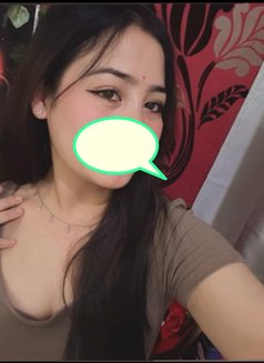 Liza Real Meet Available - puta in Pokhara Photo 1 of 1