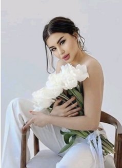 Liza - escort in Pune Photo 1 of 12